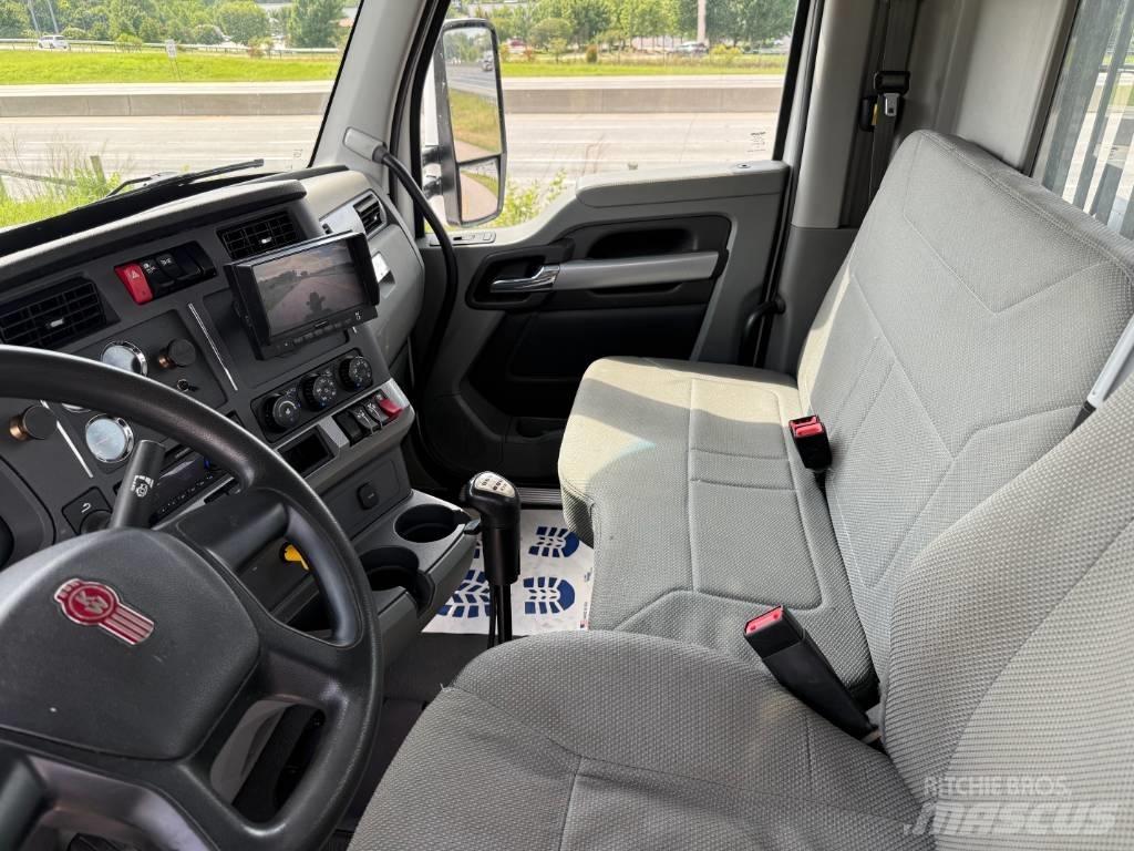 Kenworth T880 レッカー車