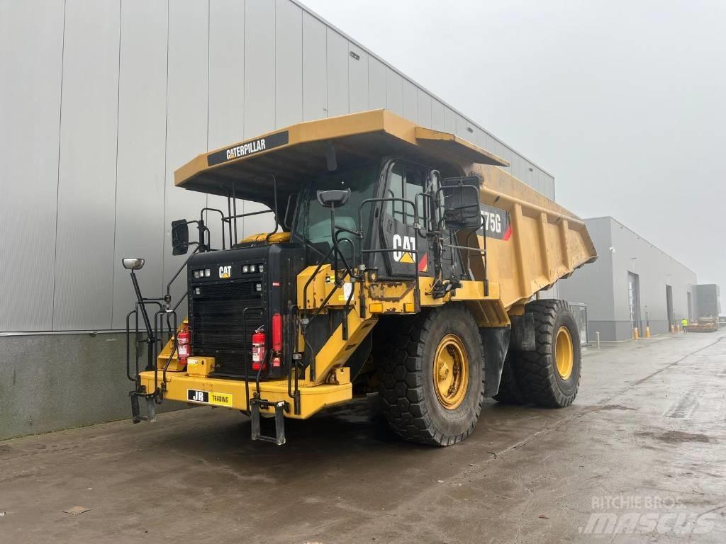 CAT 775 G リジットフレーム式ダンプトラック