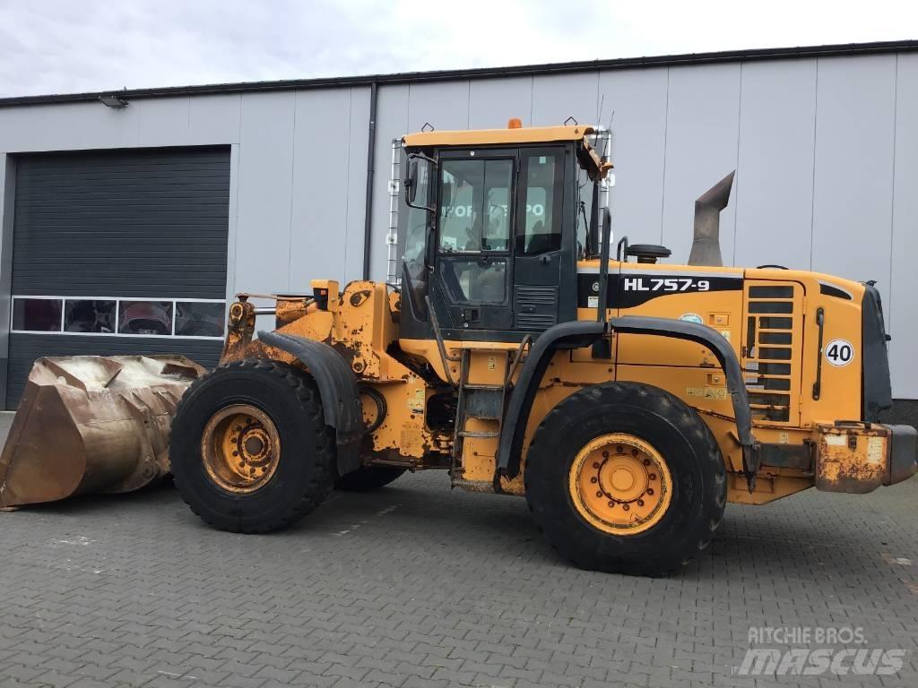Hyundai HL 757-9 ホイールローダー・タイヤショベル