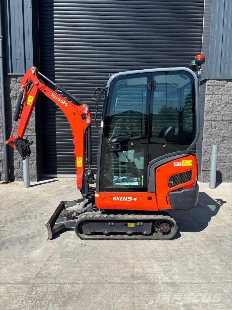 Kubota KX 015-4 ミニ油圧ショベル 7t以下（ミニユンボ・ミニディガー）