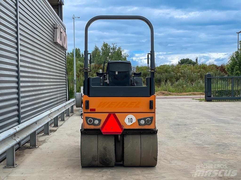 Bomag BW 138 AC-5 コンバインドローラ