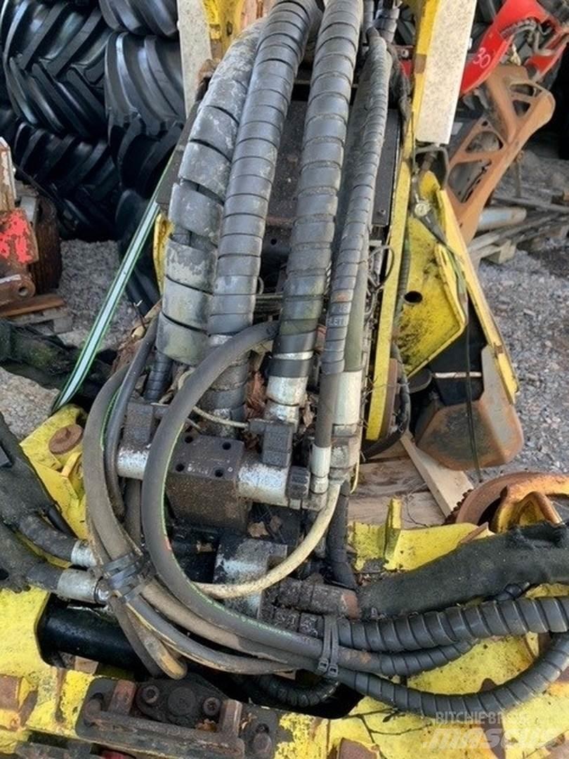 John Deere H270 ハーベスタヘッド