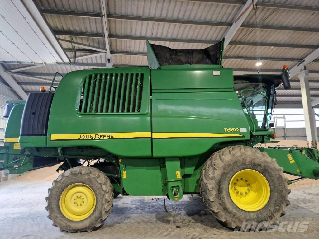 John Deere T 660 コンバイン