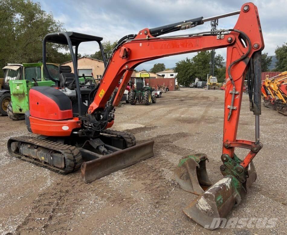 Kubota U 35-3 A ミニ油圧ショベル 7t以下（ミニユンボ・ミニディガー）