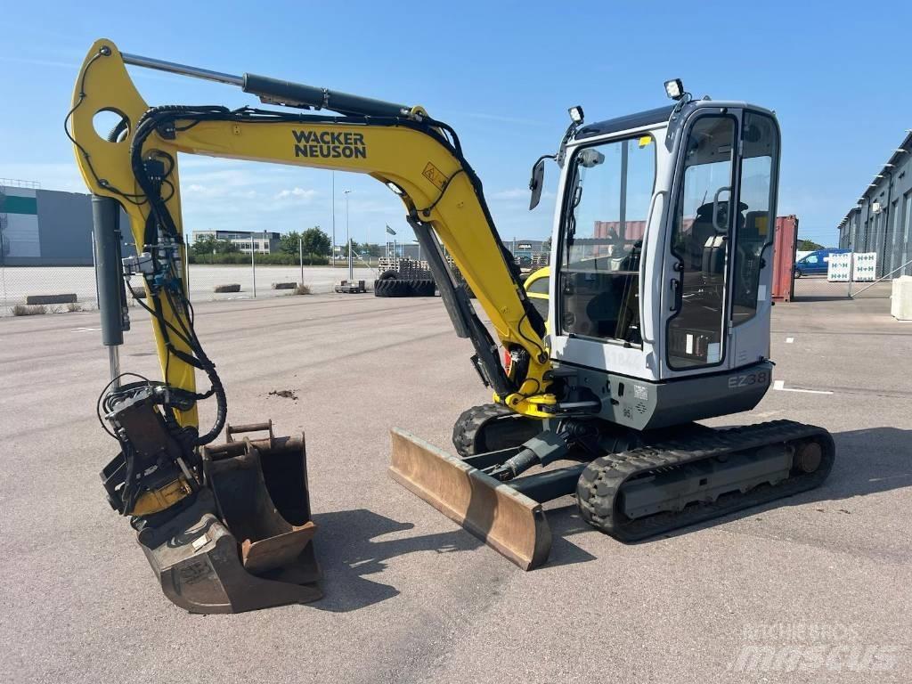 Wacker Neuson EZ 38 ミニ油圧ショベル 7t以下（ミニユンボ・ミニディガー）