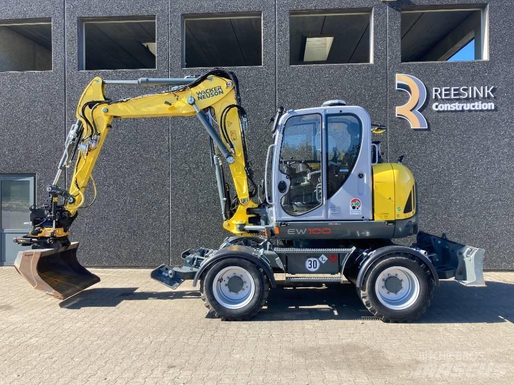 Wacker Neuson EW 100 ホイール式油圧ショベル（パワーショベル・ユンボ・バックホー）