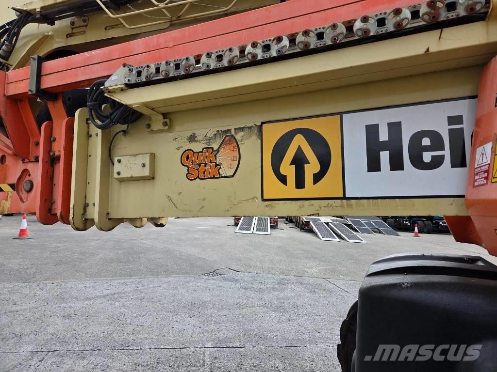 JLG 1250 AJP ブームリフト　屈伸型
