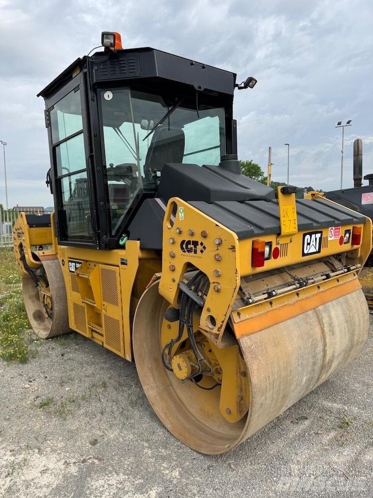 CAT CD 54 B タンデムローラ