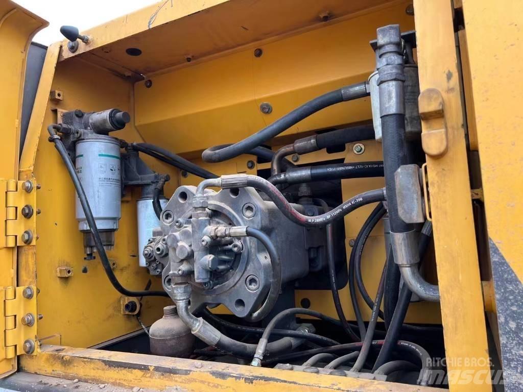 Volvo EC 290 B LC 大型油圧ショベル12t以上（パワーショベル・ユンボ）