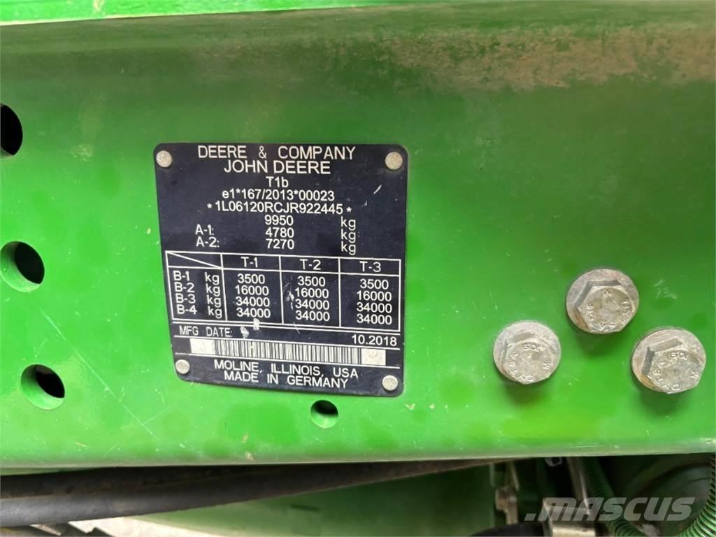 John Deere 6120R トラクター