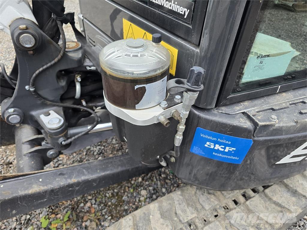 Bobcat E27z ミニ油圧ショベル 7t以下（ミニユンボ・ミニディガー）