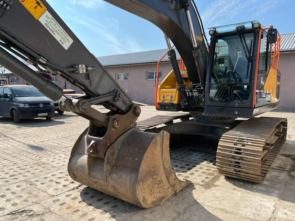 Volvo EC 220 E 大型油圧ショベル12t以上（パワーショベル・ユンボ）
