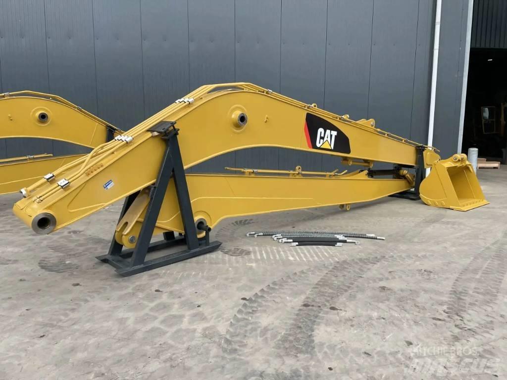 CAT 323E 15m Set バックホー