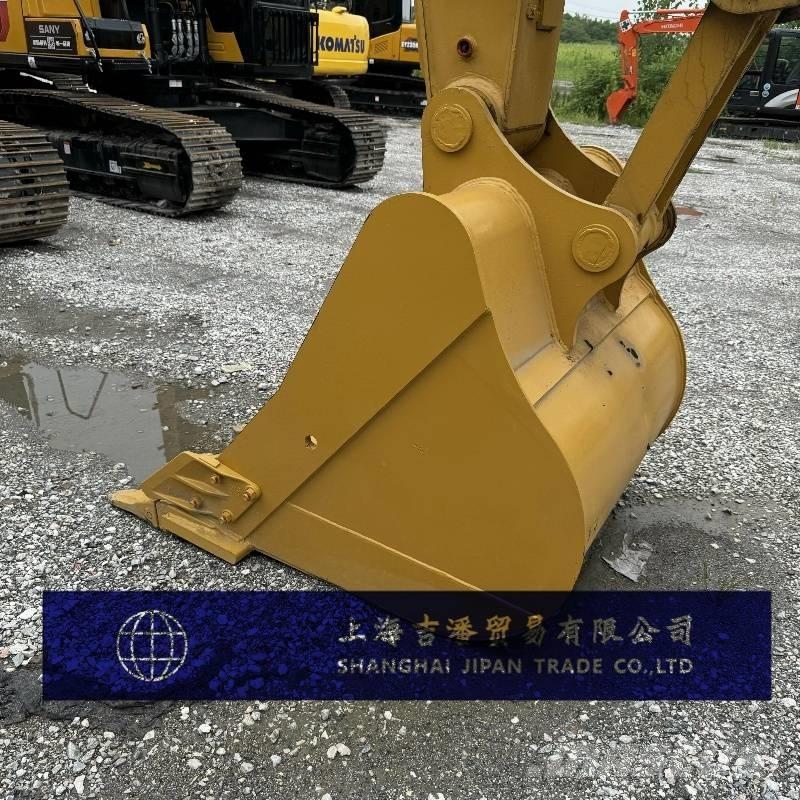 CAT 329 D 大型油圧ショベル12t以上（パワーショベル・ユンボ）