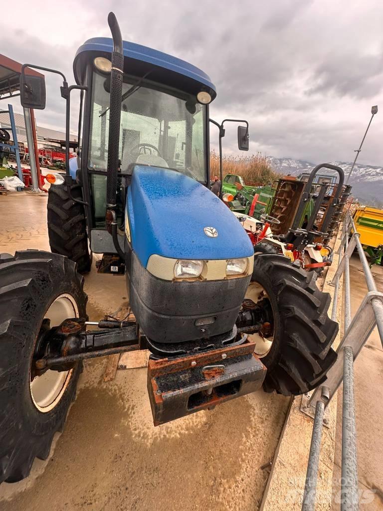 New Holland TD 5040 トラクター