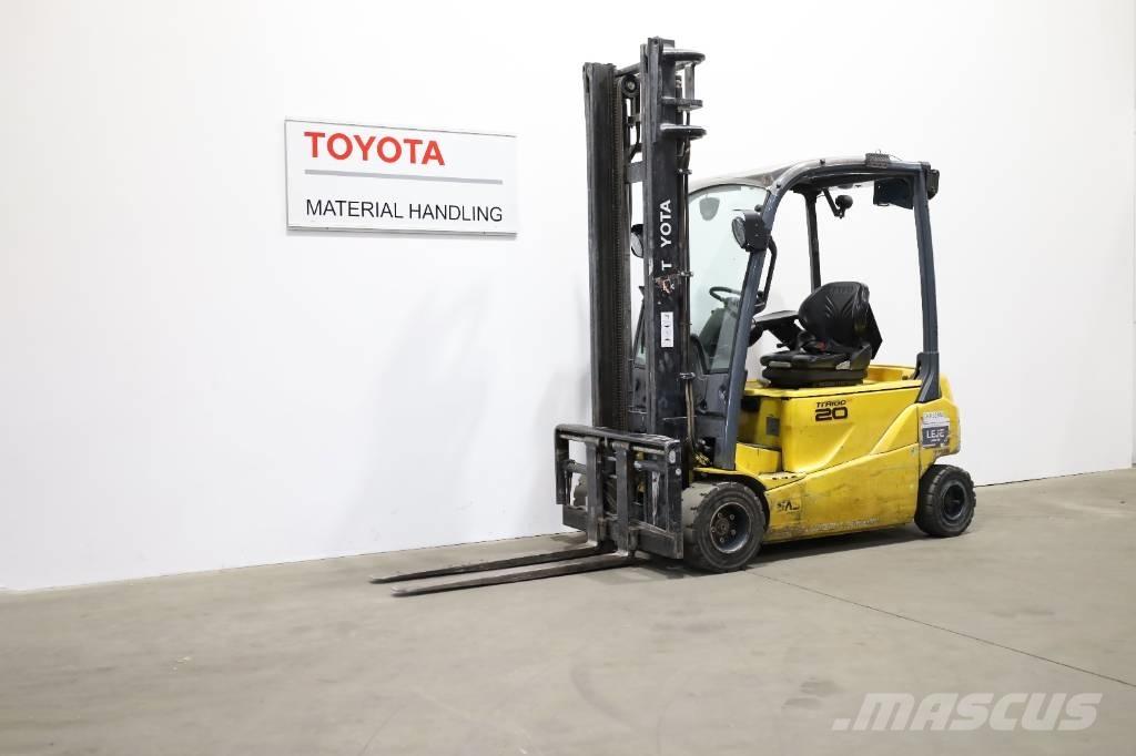 Toyota 8FBM20T バッテリーフォークリフト