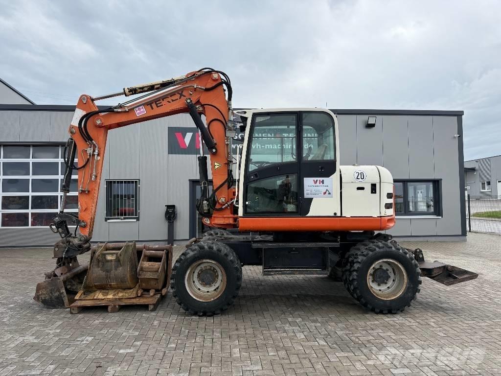 Terex TW 110 ホイール式油圧ショベル（パワーショベル・ユンボ・バックホー）