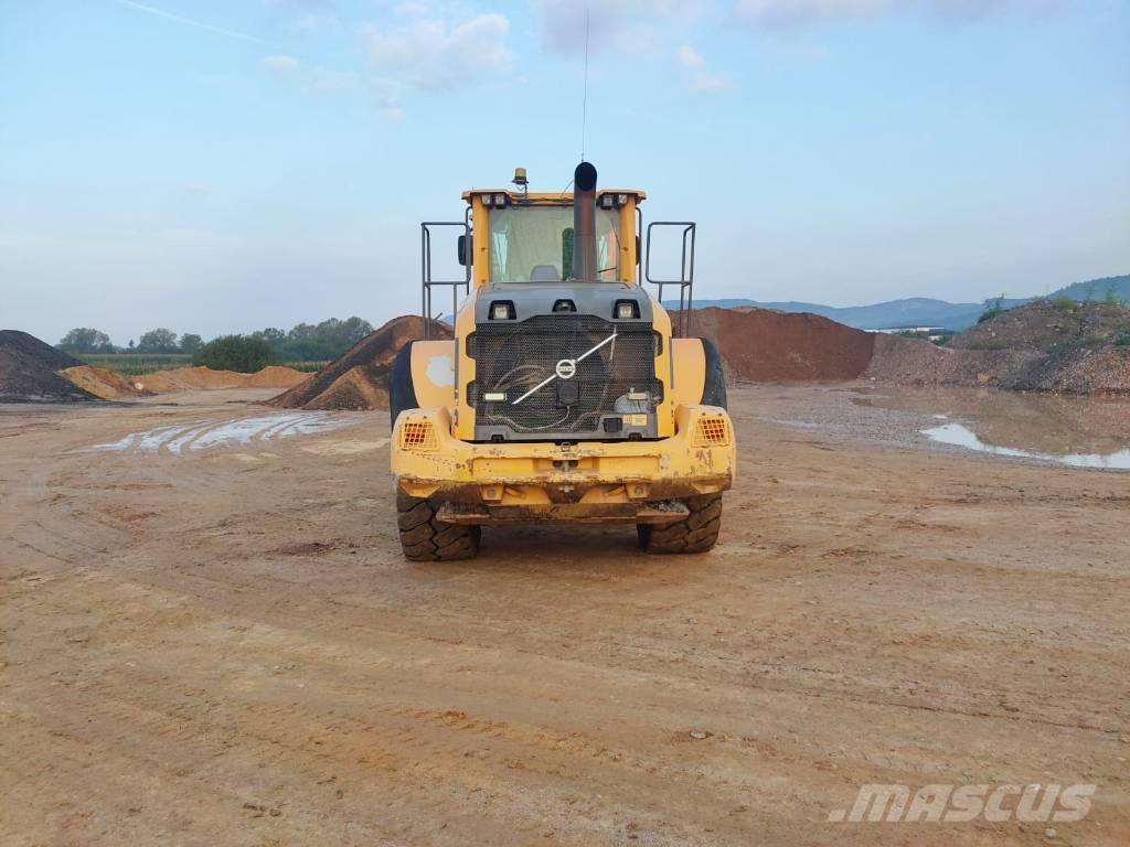 Volvo L 110 G クローラーローダー