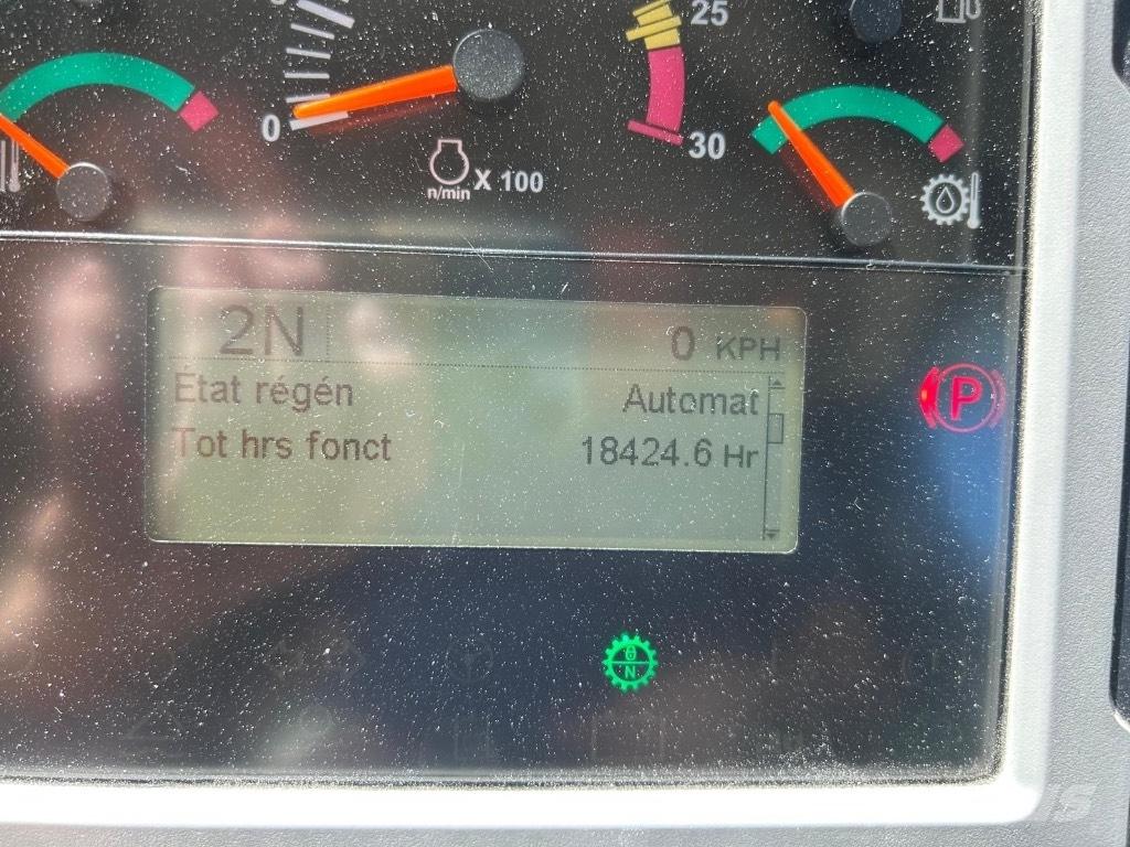 CAT 972 K ホイールローダー・タイヤショベル