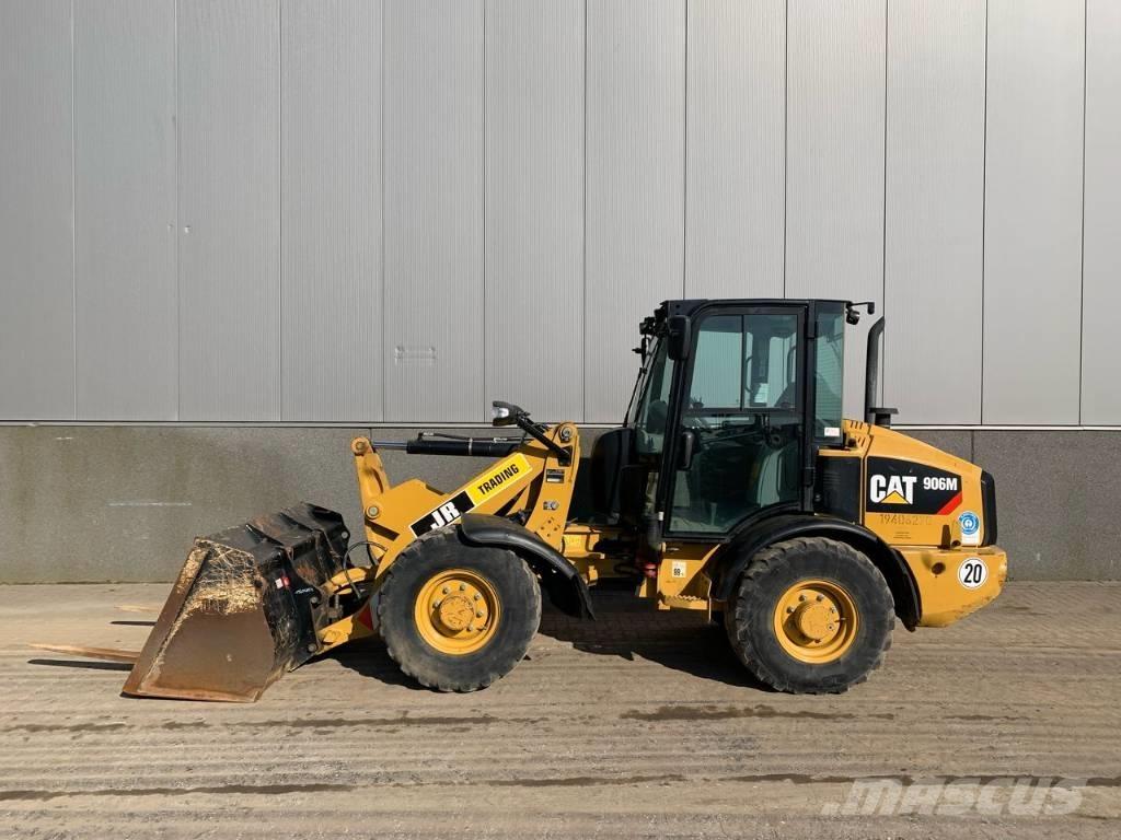 CAT 906 ホイールローダー・タイヤショベル
