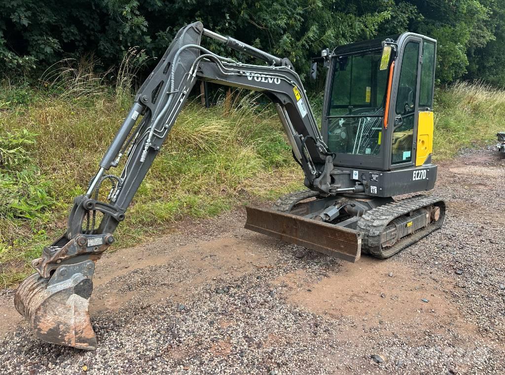 Volvo EC 27 D ミニ油圧ショベル 7t以下（ミニユンボ・ミニディガー）