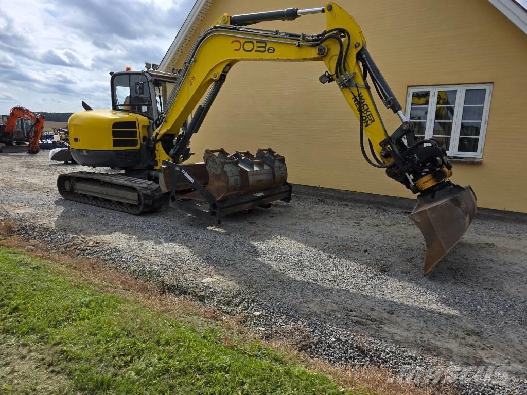 Wacker Neuson 8003 中型油圧ショベル 7ｔ-12ｔ（ユンボ・パワーショベル・バックホー）