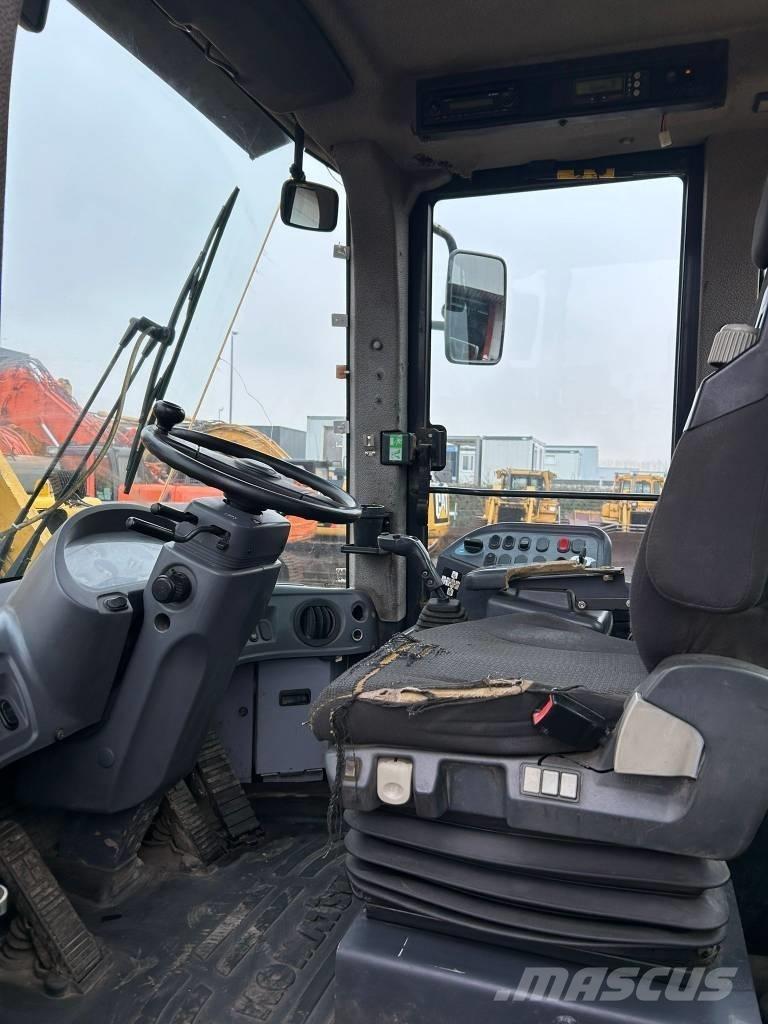 Komatsu WA 380-6 ホイールローダー・タイヤショベル