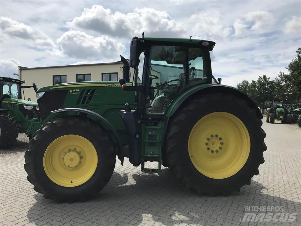 John Deere 6195R トラクター
