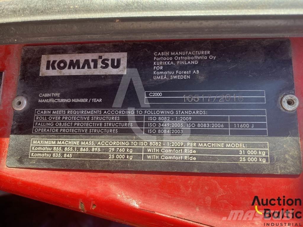 Komatsu 895 フォワーダー