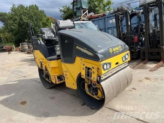 Bomag BW 100 AD-5 タンデムローラ