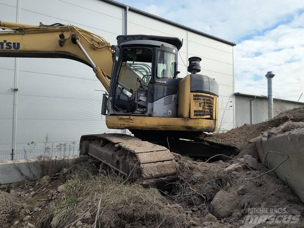 Komatsu 228 大型油圧ショベル12t以上（パワーショベル・ユンボ）