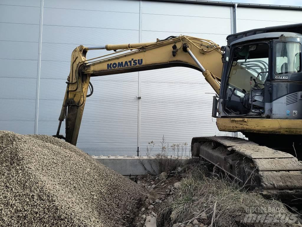 Komatsu 228 大型油圧ショベル12t以上（パワーショベル・ユンボ）
