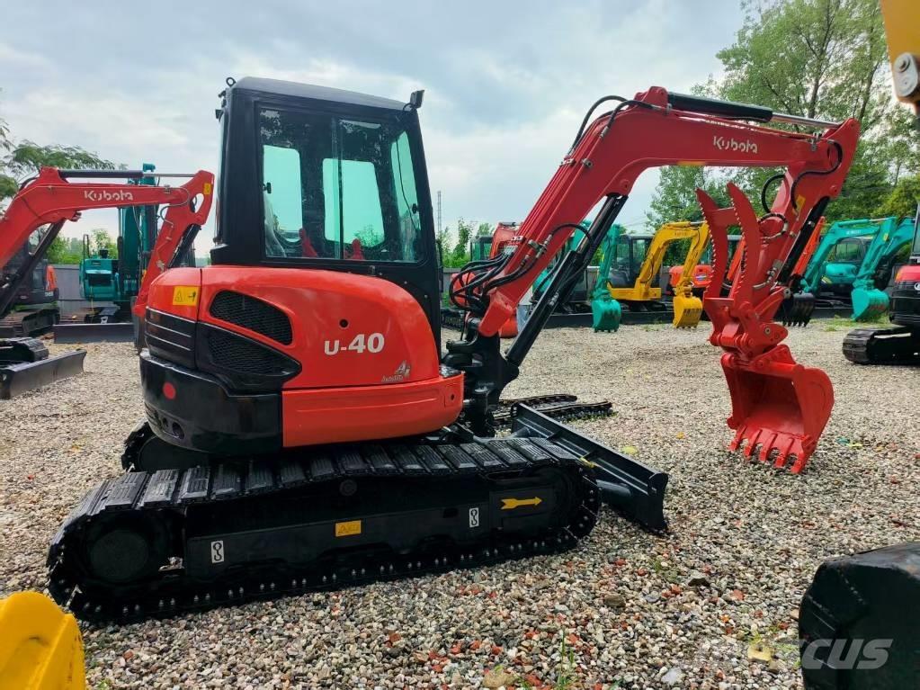 Kubota U 40 ミニ油圧ショベル 7t以下（ミニユンボ・ミニディガー）