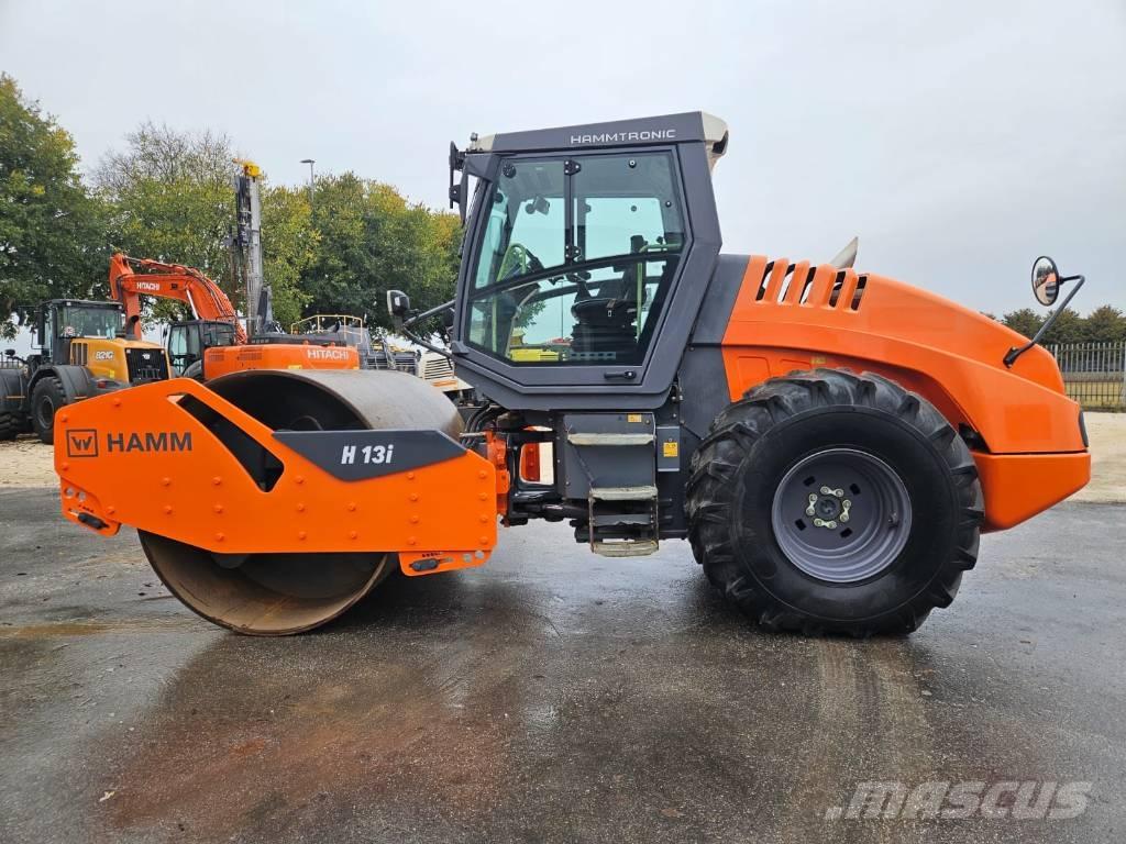 Hamm H13 i 振動ローラ