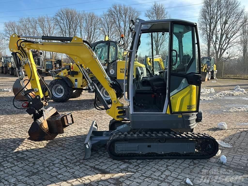 Wacker Neuson EZ26 ミニ油圧ショベル 7t以下（ミニユンボ・ミニディガー）