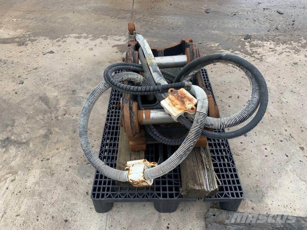  Oil Quick OQ 70 クイックヒッチ