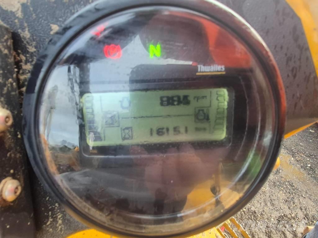 Thwaites 6T サイト　ダンプ