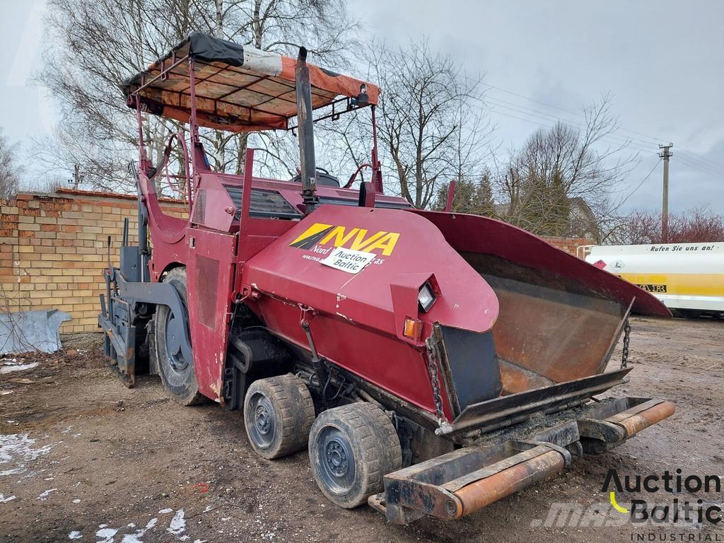 Demag DF 90 P アスファルトフィニッシャ