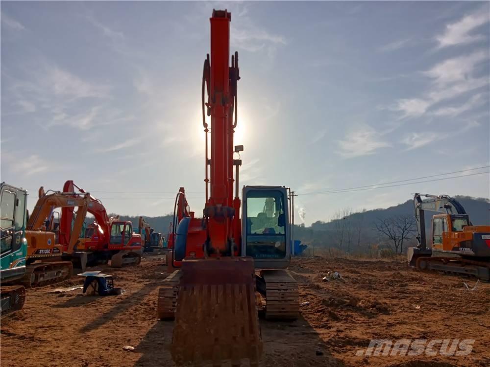 Hitachi ZX135US 大型油圧ショベル12t以上（パワーショベル・ユンボ）
