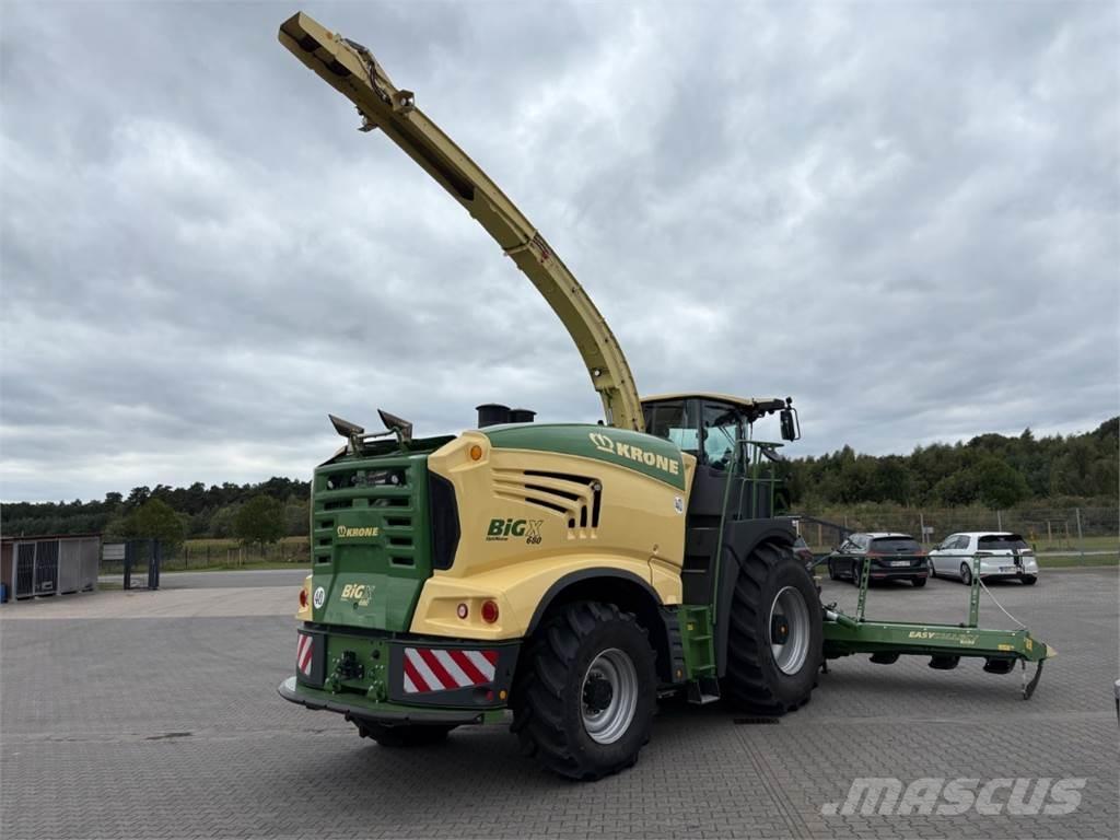 Krone BIG X 680 フォレージハーベスター
