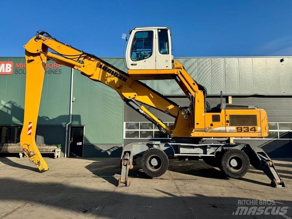 Liebherr A 934 C 廃棄物／工業産廃処理機