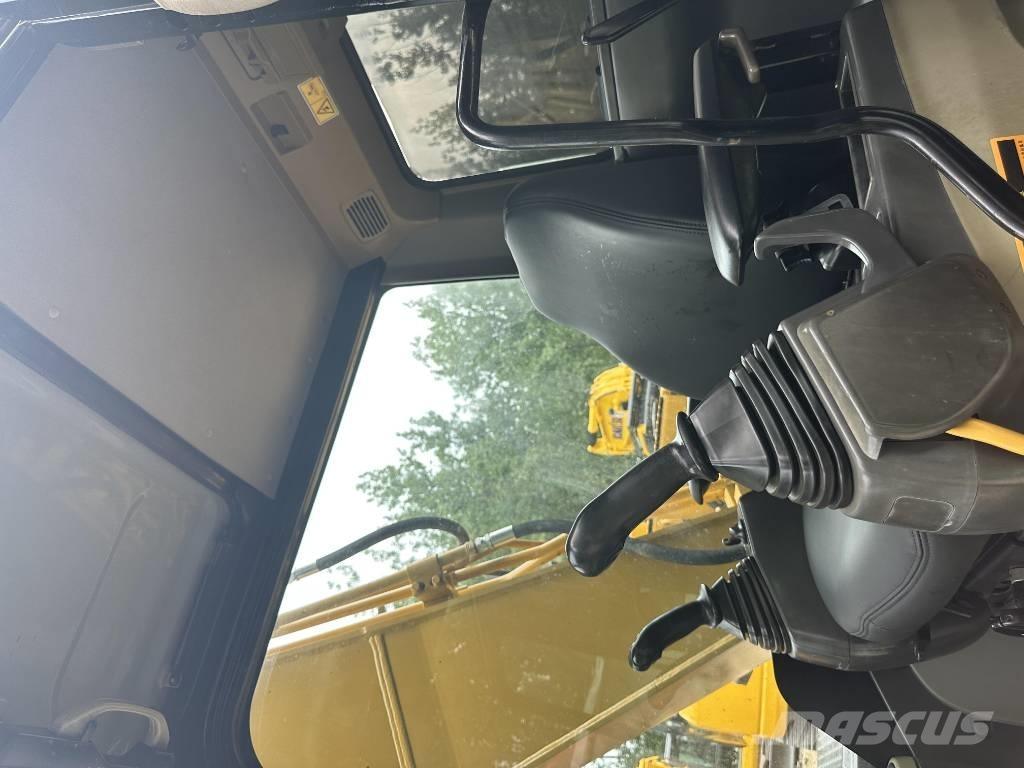 CAT 312D 大型油圧ショベル12t以上（パワーショベル・ユンボ）