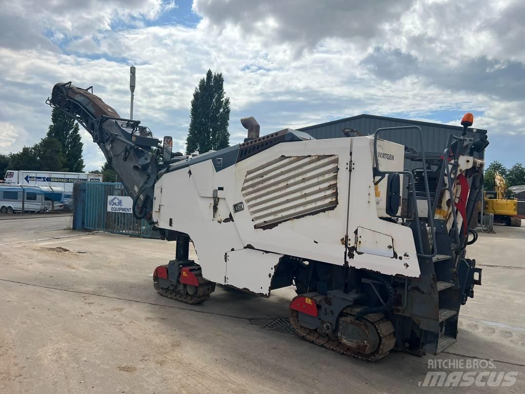 Wirtgen W100CFI アスファルトコールドミリングマシーン
