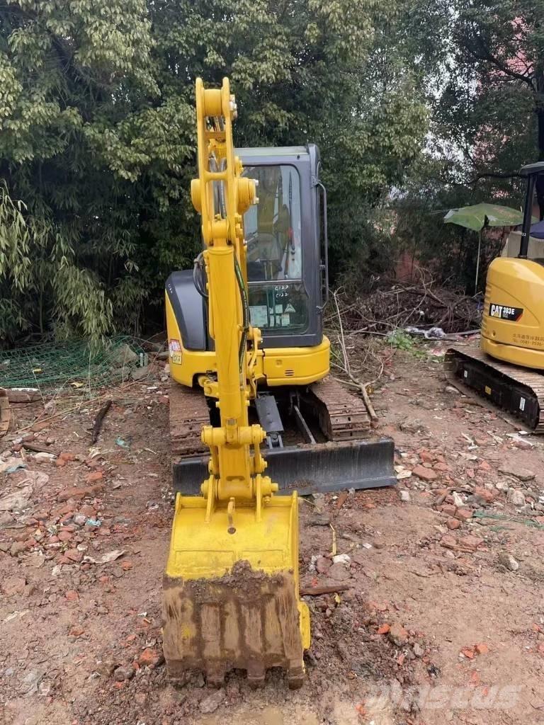 Komatsu PC30MR ミニ油圧ショベル 7t以下（ミニユンボ・ミニディガー）