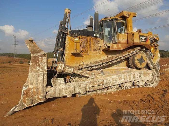CAT D10 T ブルドーザー