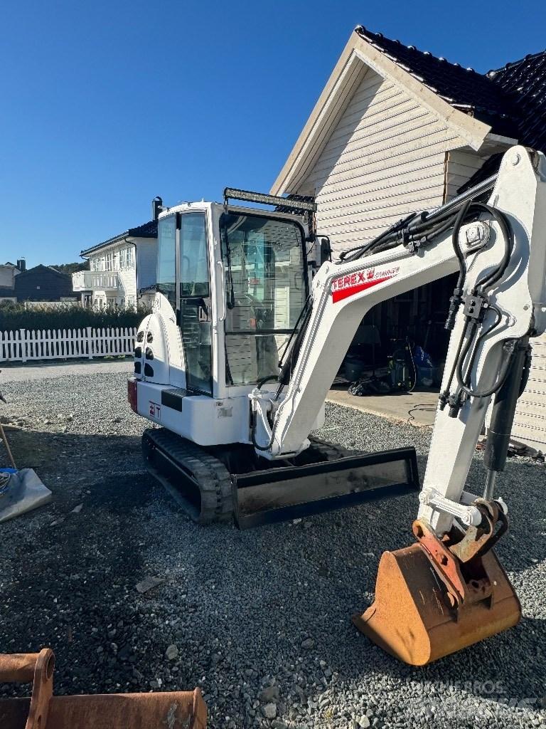 Terex Schaeff HR 14 大型油圧ショベル12t以上（パワーショベル・ユンボ）