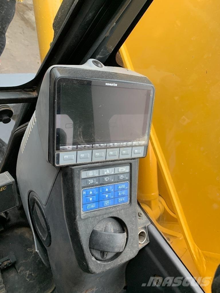 Komatsu 138 us -8 大型油圧ショベル12t以上（パワーショベル・ユンボ）