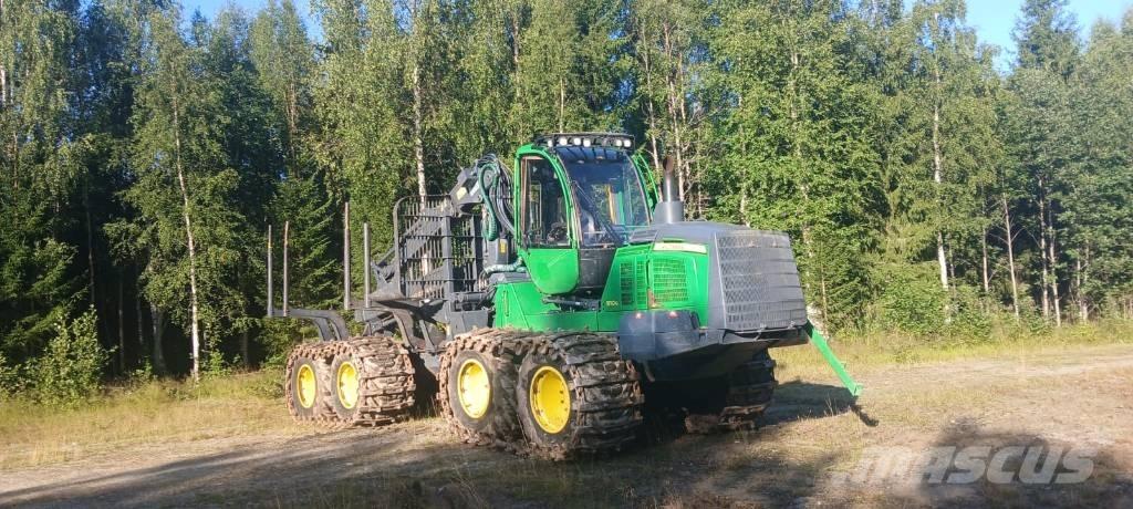 John Deere 1110 G フォワーダー