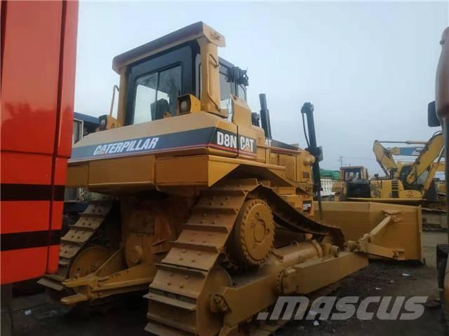 CAT D8N ブルドーザー