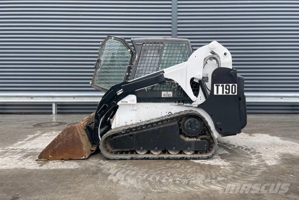 Bobcat T190 スキッドステアローダー